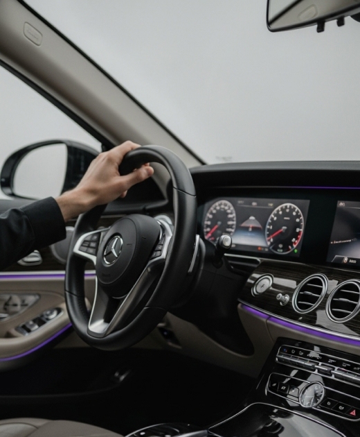 تأجير سيارات فخمه مع سائق بالرياض