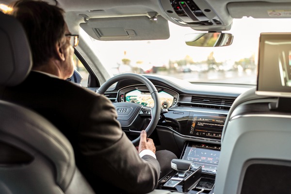 سيارات فخمة مرسيدس