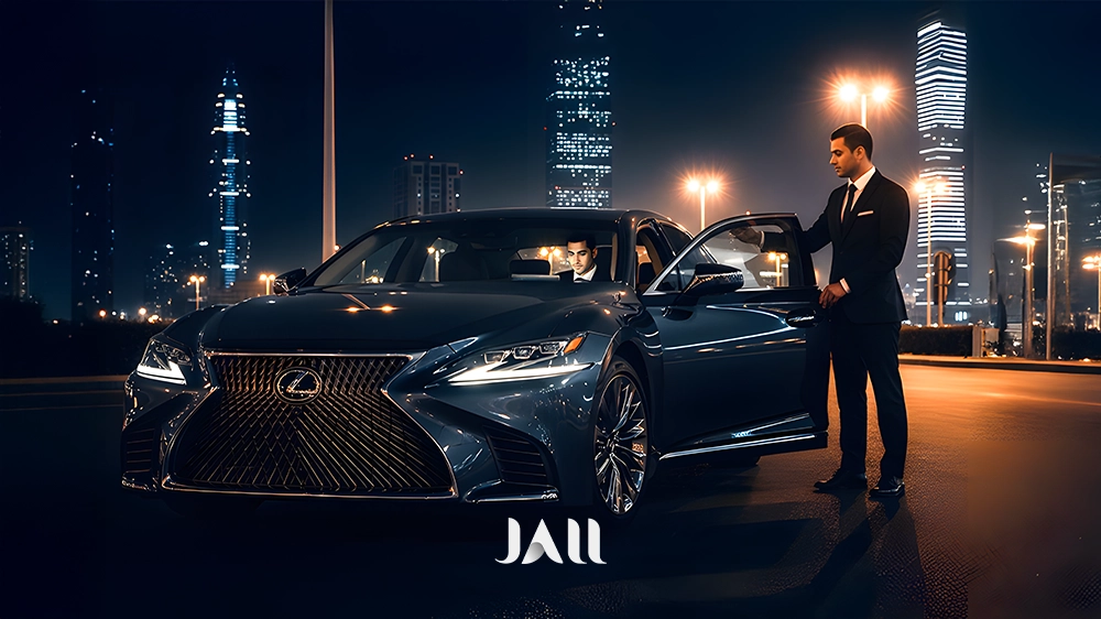 سيارة لكزس LS مع سائق