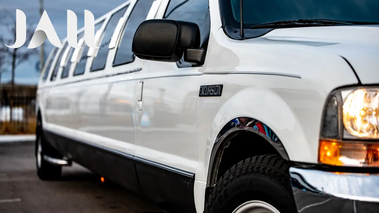 تأجير-سيارات-الليموزين-الطويلة-بالرياض-بأناقة-لا-مثيل-لها